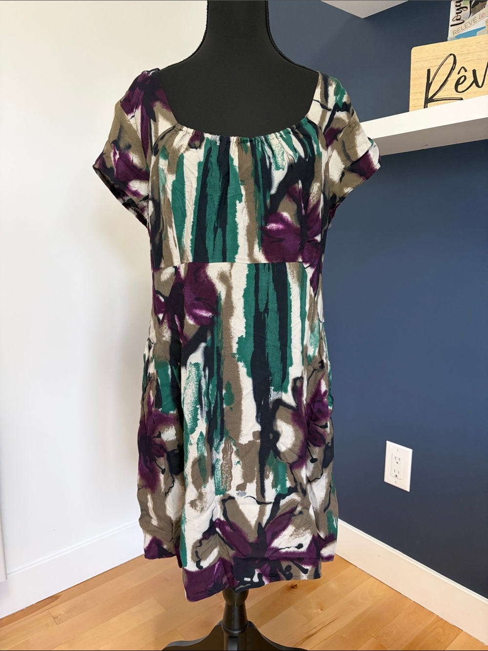 Brand New Scoop-Neck Dress with pockets
